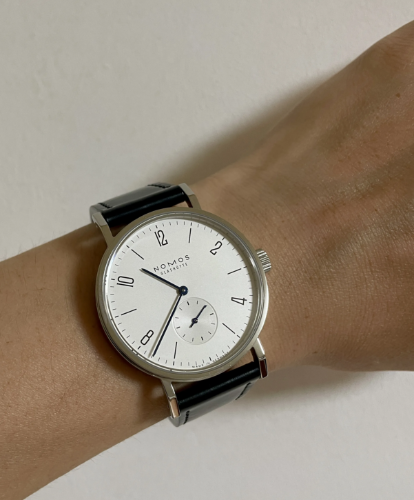 NOMOS
