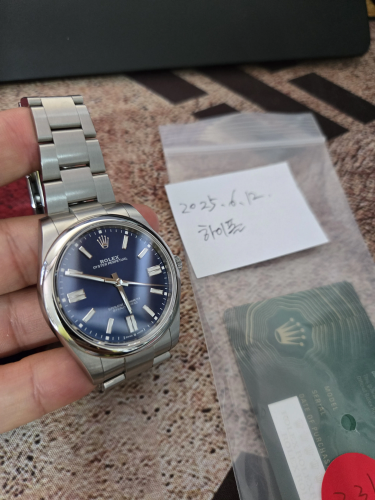 로렉스 VS 오이스터 퍼페츄얼 41mm 블루